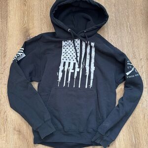 Grunt Style Black and Gray Graphic Hoodie Men’s small